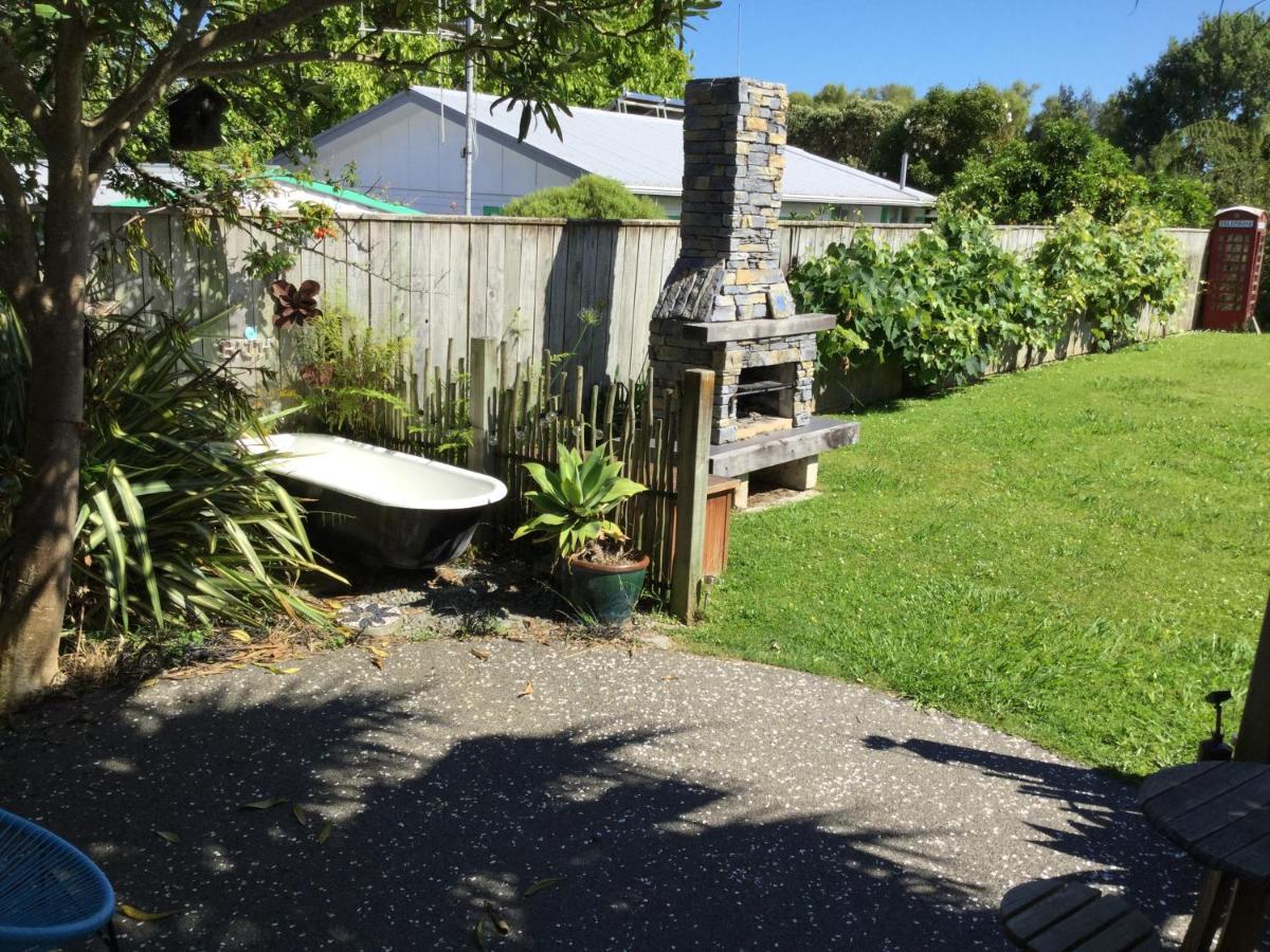 Sundari Retreat Bed & Breakfast Otaki Exterior photo